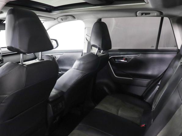 Toyota RAV4 V (XA50) с пробегом 2023 года, цена 3 947 000 рублей, 30000 км, внедорожник, Автокод Объявления