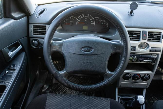 Lada (ВАЗ) Priora I с пробегом 2011 года, цена 349 000 рублей, 221203 км, хэтчбек, Автокод Объявления