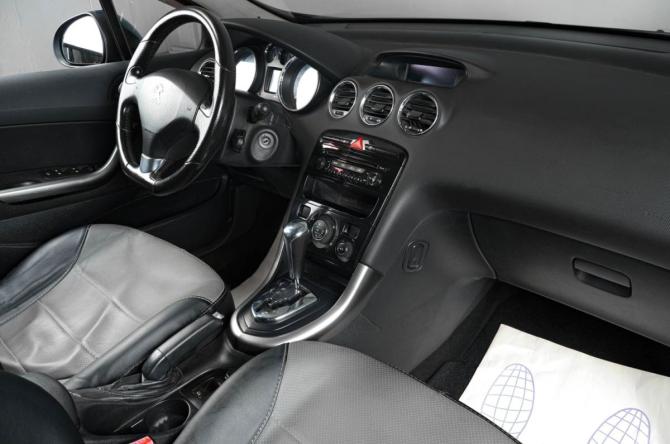 Peugeot 308 I с пробегом 2011 года, цена 499 000 рублей, 124808 км, хэтчбек, Автокод Объявления