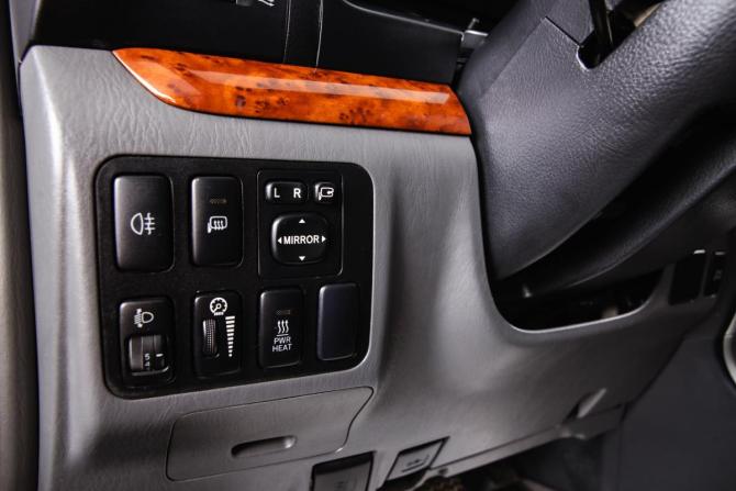 Toyota Land Cruiser Prado 120 Series с пробегом 2006 года, цена 1 999 000 рублей, 317000 км, внедорожник, Автокод Объявления
