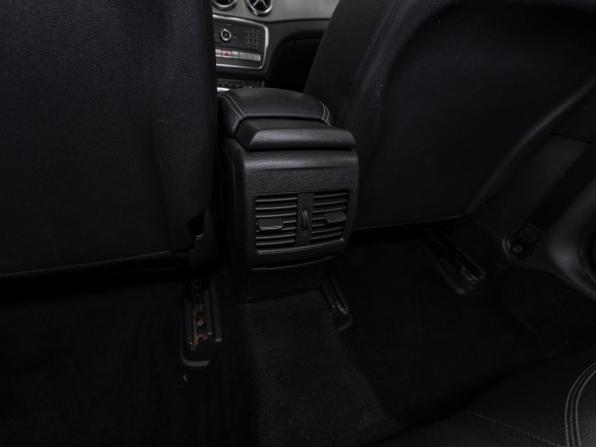Mercedes-Benz GLA I (X156) Рестайлинг с пробегом 2017 года, цена 2 550 000 рублей, 90705 км, внедорожник, Автокод Объявления