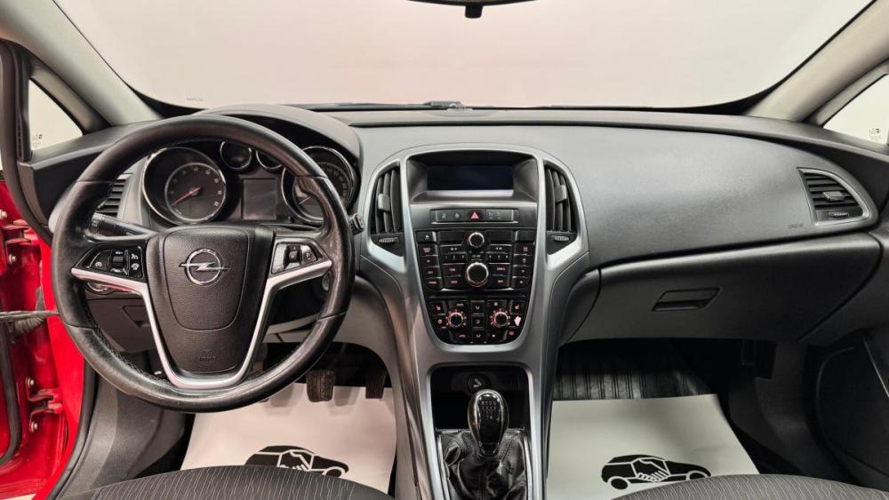 Opel Astra J Рестайлинг Киров  - изображение 9
