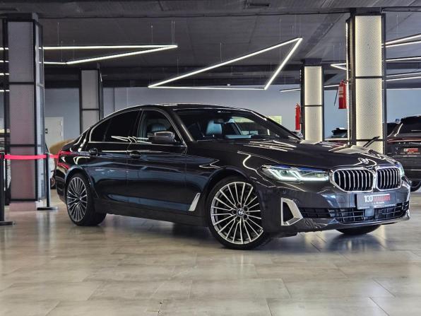 BMW 5 серии VII (G30/G31/G38) Рестайлинг с пробегом 2021 года, цена 6 500 000 рублей, 70857 км, седан, Автокод Объявления
