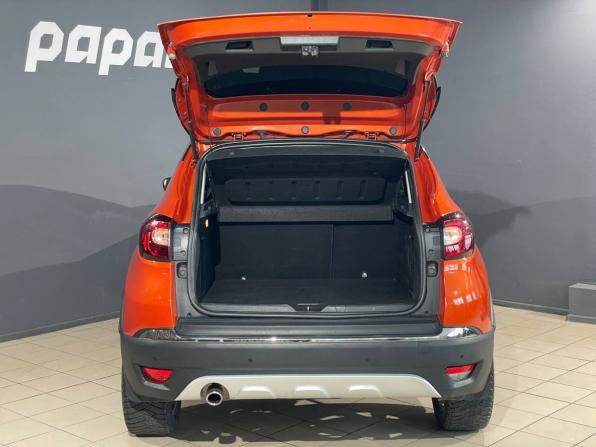 Renault Kaptur I с пробегом 2017 года, цена 1 350 000 рублей, 149235 км, внедорожник, Автокод Объявления