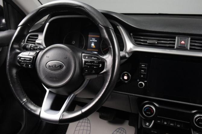 Kia Rio IV Рестайлинг с пробегом 2021 года, цена 1 789 000 рублей, 117700 км, хэтчбек, Автокод Объявления