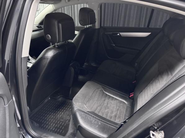 Volkswagen Passat B7 с пробегом 2013 года, цена 1 340 000 рублей, 207740 км, седан, Автокод Объявления