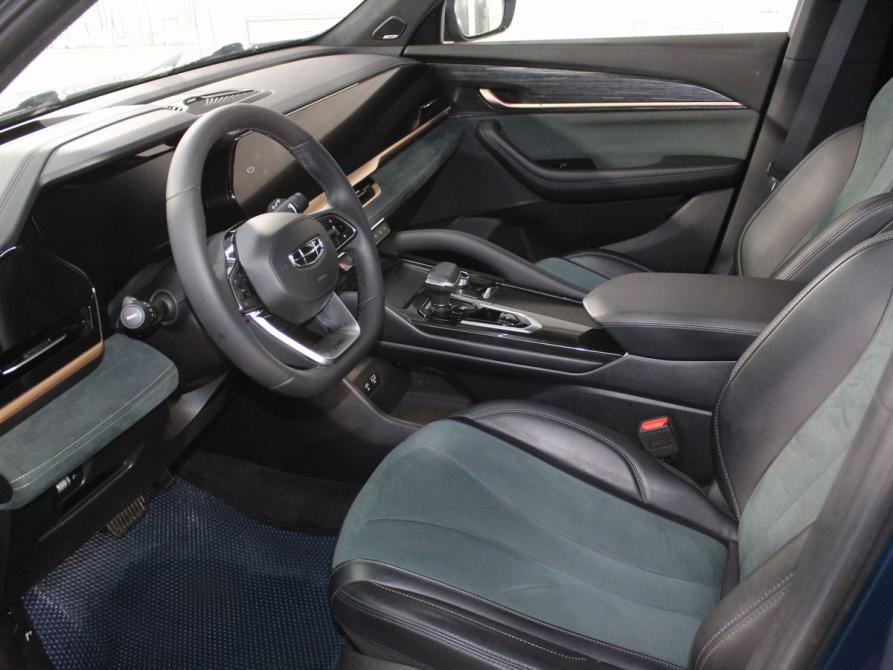 Geely Monjaro I Москва  - изображение 13