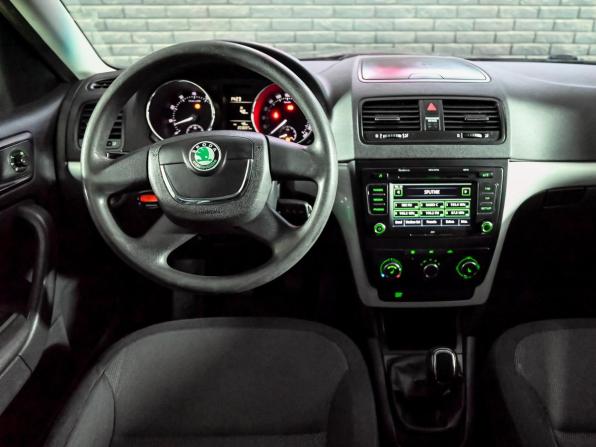 Skoda Yeti I с пробегом 2011 года, цена 730 000 рублей, 203691 км, внедорожник, Автокод Объявления