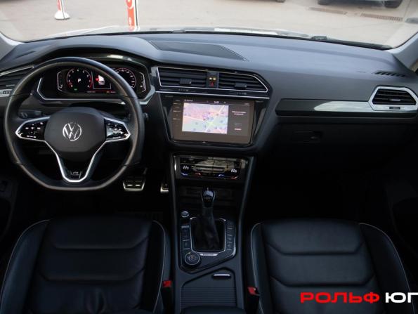 Volkswagen Tiguan II с пробегом 2018 года, цена 3 318 000 рублей, 84265 км, внедорожник, Автокод Объявления
