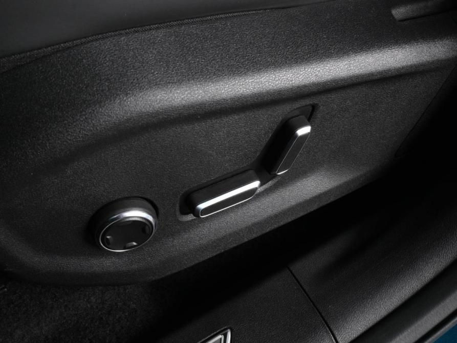 Geely Monjaro I Ростов-на-Дону  - изображение 21