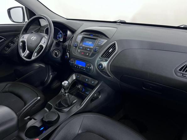 Hyundai ix35 I Рестайлинг с пробегом 2014 года, цена 1 197 000 рублей, 233020 км, внедорожник, Автокод Объявления