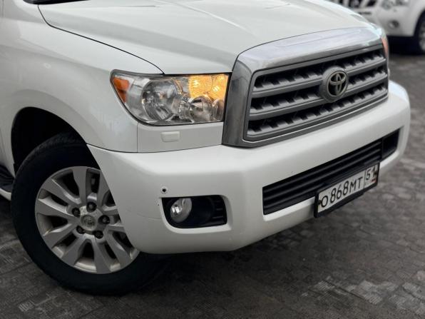 Toyota Sequoia II с пробегом 2010 года, цена 2 085 000 рублей, 454683 км, внедорожник, Автокод Объявления