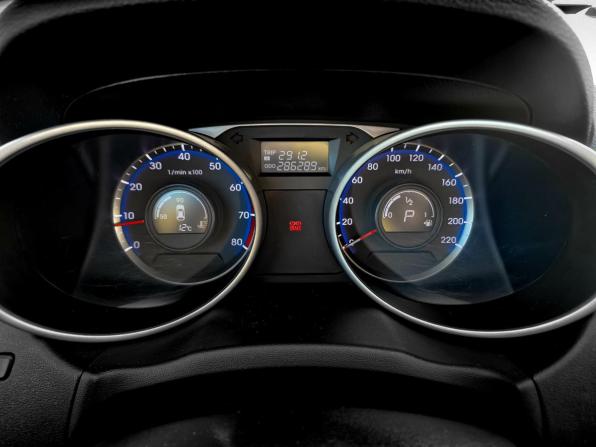 Hyundai ix35 I с пробегом 2013 года, цена 1 118 000 рублей, 286289 км, внедорожник, Автокод Объявления