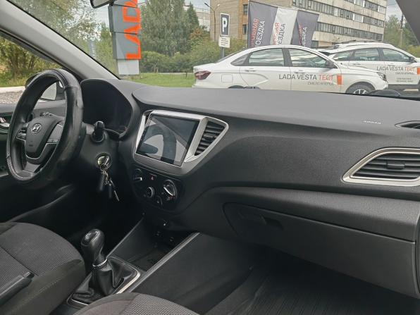 Hyundai Solaris II Рестайлинг с пробегом 2020 года, цена 1 499 000 рублей, 76667 км, седан, Автокод Объявления
