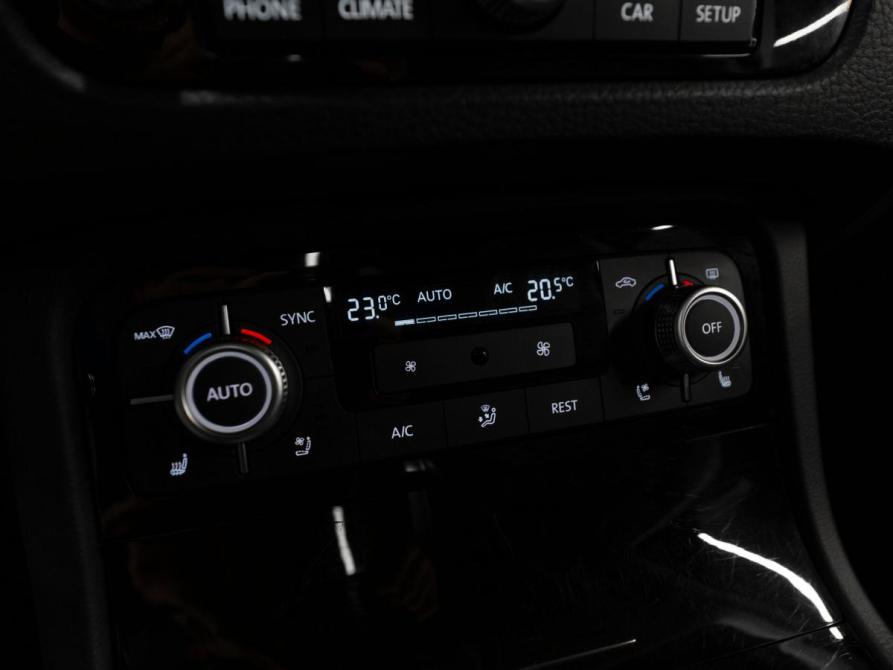 Volkswagen Touareg II Рестайлинг Москва  - изображение 26