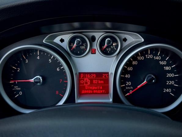Ford Focus II Рестайлинг с пробегом 2011 года, цена 672 000 рублей, 167000 км, седан, Автокод Объявления