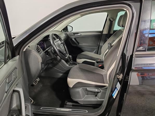 Volkswagen Tiguan II с пробегом 2019 года, цена 2 655 000 рублей, 112049 км, внедорожник, Автокод Объявления