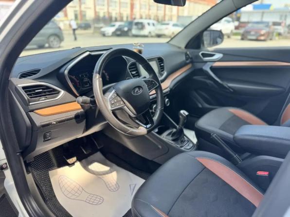 Lada (ВАЗ) Vesta I Рестайлинг (NG) с пробегом 2023 года, цена 1 300 000 рублей, 50300 км, седан, Автокод Объявления