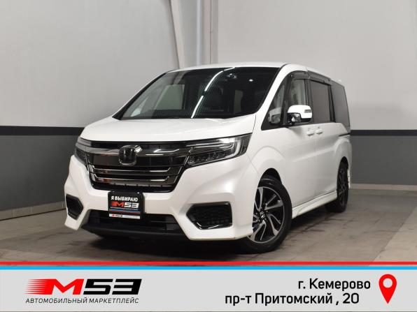 Honda Stepwgn V Рестайлинг с пробегом 2017 года, цена 2 275 995 рублей, 121736 км, минивэн, Автокод Объявления