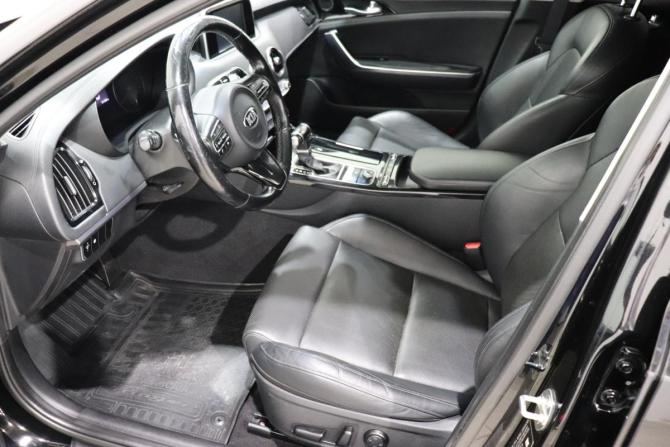Kia Stinger I с пробегом 2018 года, цена 2 180 000 рублей, 141986 км, лифтбек, Автокод Объявления