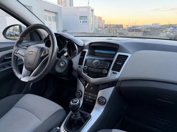 Chevrolet Cruze I с пробегом 2010 года, цена 595 000 рублей, 170992 км, седан, Автокод Объявления