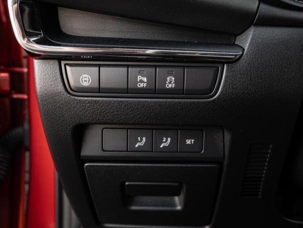 Mazda 3 IV (BP) с пробегом 2019 года, цена 2 130 000 рублей, 93569 км, хэтчбек, Автокод Объявления