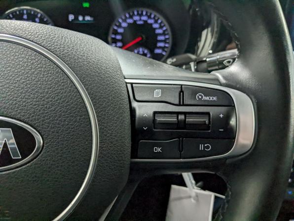 Kia K5 III с пробегом 2021 года, цена 2 540 000 рублей, 27100 км, седан, Автокод Объявления