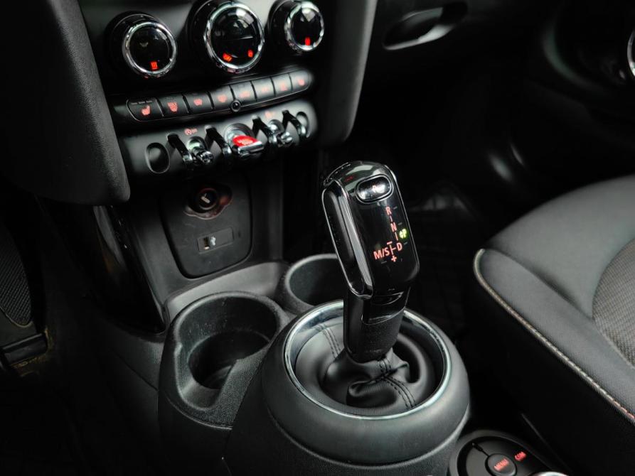 Mini Hatch III (F55/F56) Рестайлинг Подольск  - изображение 17