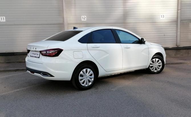 Lada (ВАЗ) Vesta I Рестайлинг (NG) с пробегом 2024 года, цена 1 299 000 рублей, 3180 км, седан, Автокод Объявления
