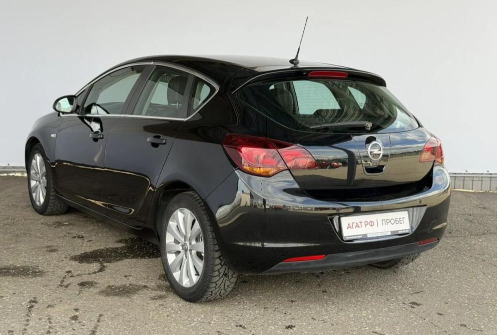 Opel Astra J Киров  - изображение 8