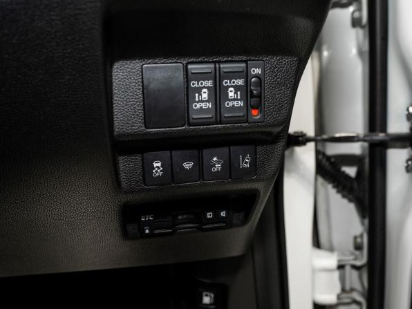 Honda Freed II с пробегом 2016 года, цена 1 430 000 рублей, 183270 км, компактвэн, Автокод Объявления