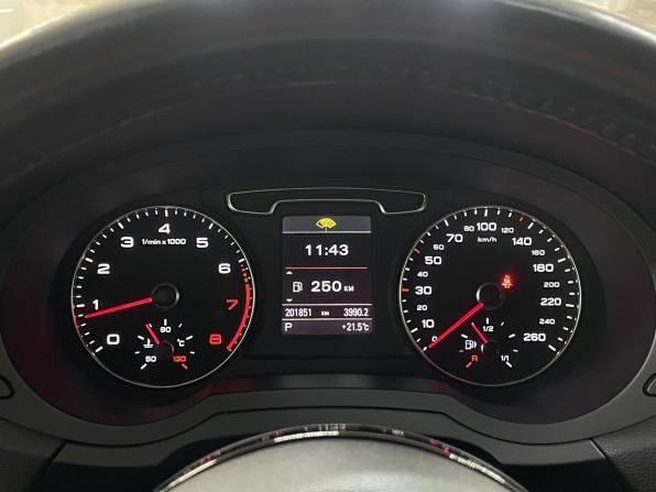 Audi Q3 I (8U) с пробегом 2014 года, цена 1 580 000 рублей, 201849 км, внедорожник, Автокод Объявления