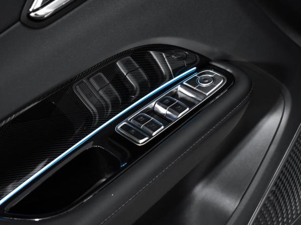 Hongqi HS3 с пробегом 2025 года, цена 3 358 960 рублей, 13000 км, внедорожник, Автокод Объявления
