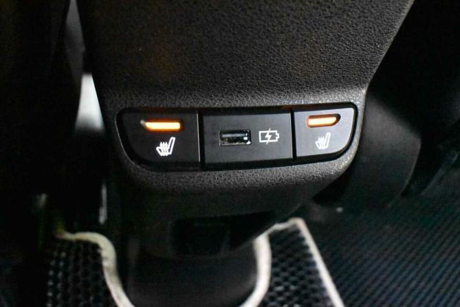 Lada (ВАЗ) XRAY I с пробегом 2019 года, цена 975 000 рублей, 130364 км, хэтчбек, Автокод Объявления