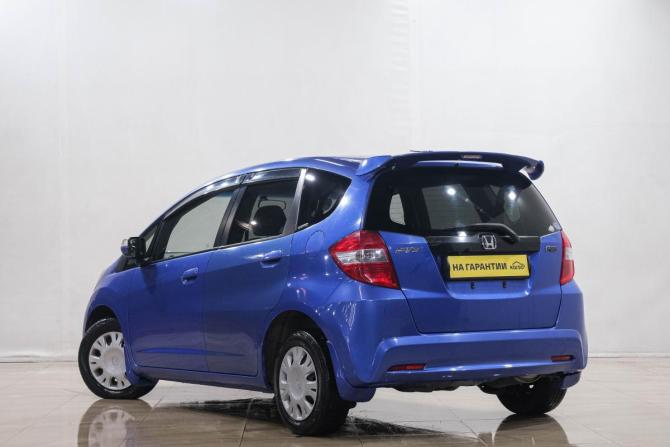 Honda Fit II с пробегом 2011 года, цена 799 000 рублей, 103560 км, хэтчбек, Автокод Объявления