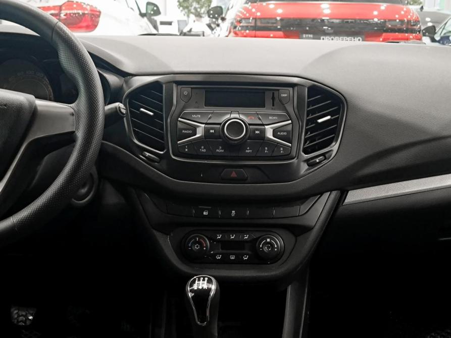 Lada (ВАЗ) Vesta I Казань  - изображение 18