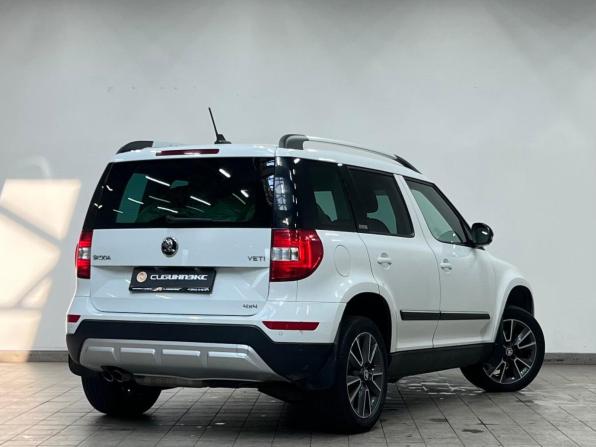 Skoda Yeti I Рестайлинг с пробегом 2017 года, цена 1 690 000 рублей, 101000 км, внедорожник, Автокод Объявления