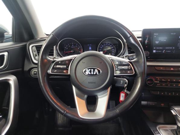 Kia Ceed III с пробегом 2020 года, цена 1 820 000 рублей, 61332 км, хэтчбек, Автокод Объявления