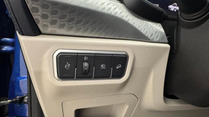 Haval F7 I Рестайлинг с пробегом 2024 года, цена 2 799 000 рублей, 40385 км, внедорожник, Автокод Объявления