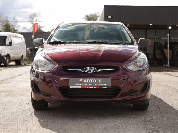 Hyundai Solaris I с пробегом 2012 года, цена 679 000 рублей, 176500 км, седан, Автокод Объявления