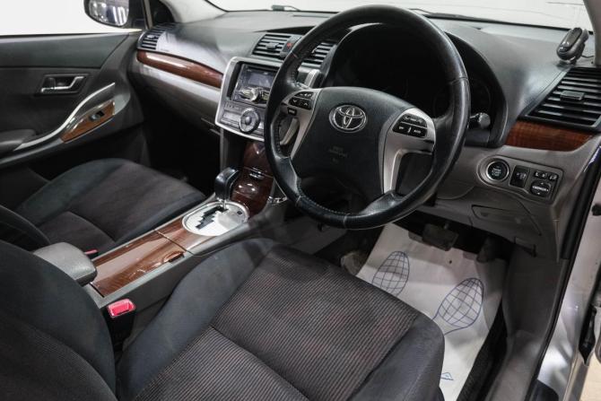 Toyota Premio II (T26) Рестайлинг с пробегом 2015 года, цена 1 199 000 рублей, 215000 км, седан, Автокод Объявления