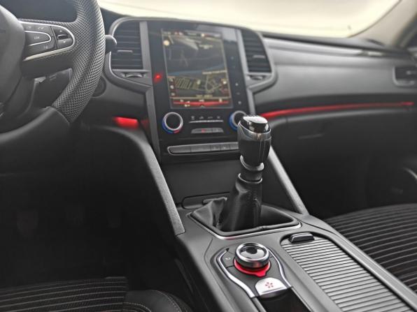 Renault Talisman I с пробегом 2016 года, цена 1 367 500 рублей, 173832 км, универсал, Автокод Объявления