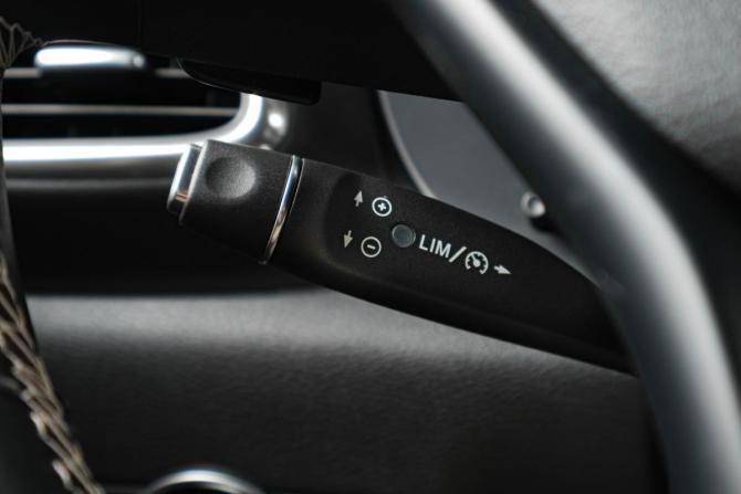 Infiniti Q30 с пробегом 2017 года, цена 3 149 000 рублей, 37000 км, хэтчбек, Автокод Объявления