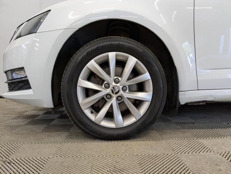 Skoda Octavia III (A7) Рестайлинг Москва  - изображение 18