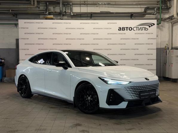 Changan UNI-V I с пробегом 2023 года, цена 2 199 000 рублей, 41200 км, лифтбек, Автокод Объявления