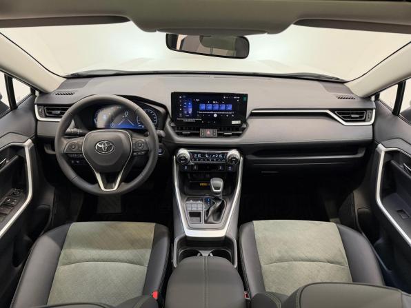 Toyota RAV4 V (XA50) с пробегом 2025 года, цена 4 090 000 рублей, 45 км, внедорожник, Автокод Объявления