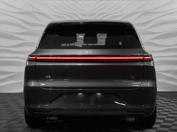 Новый Li Auto (Lixiang) L6 2025 года, цена 8 790 000 рублей, внедорожник, Автокод Объявления