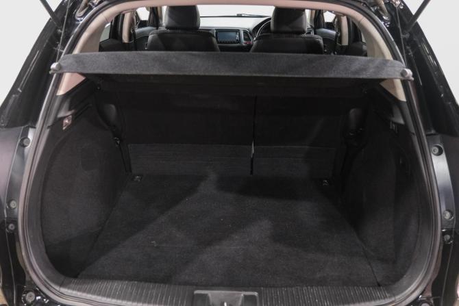 Honda Vezel I с пробегом 2014 года, цена 1 449 000 рублей, 152000 км, внедорожник, Автокод Объявления