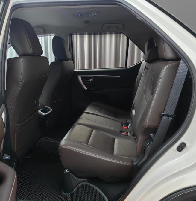 Toyota Fortuner II Москва  - изображение 11