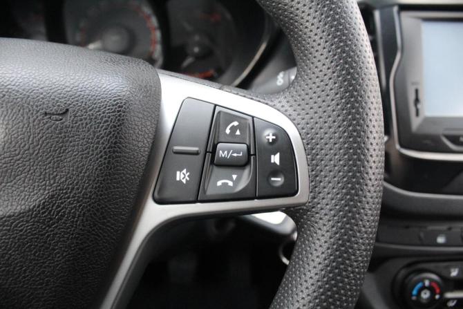 Lada (ВАЗ) Vesta I с пробегом 2018 года, цена 895 000 рублей, 132205 км, седан, Автокод Объявления